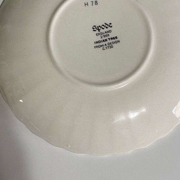 Spode Mini Tea Cups and Saucer - Picture 9 of 9